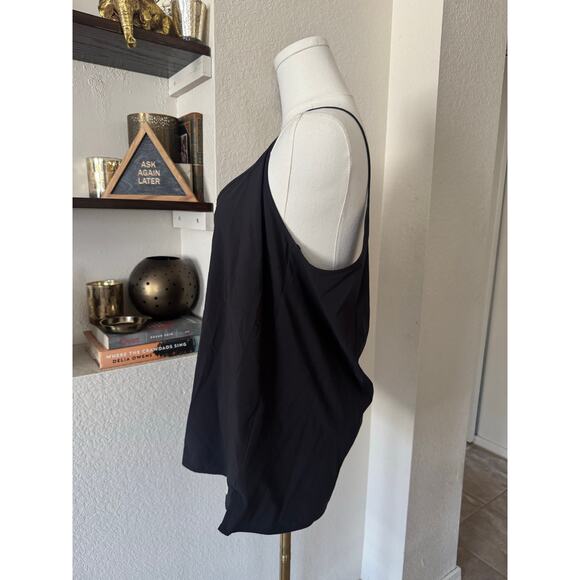 Vuori Villa Cami In Black Size XL NWOT - Picture 4 of 6